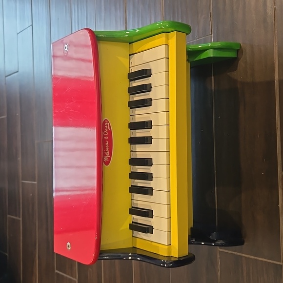 Melissa & Doug Learn To Play Piano - Picture 1 of 8